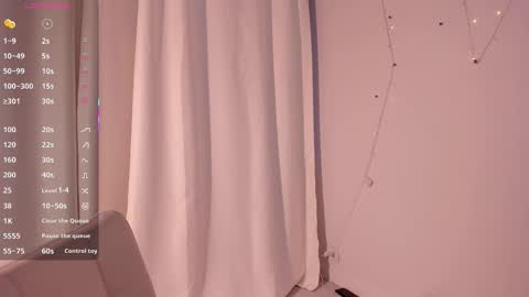 Ash online show from November 1, 12:18 pm