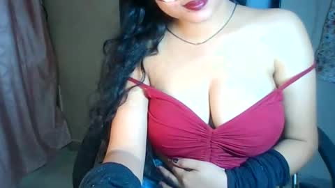 Snapshot of ashi_indian chatting on April 25, 4:15 pm ashi_indian online show from April 25, 4:15 pm