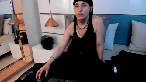 Snapshot of ashkoreh chatting on May 29, 7:56 pm Ashkoreh online show from May 29, 7:56 pm