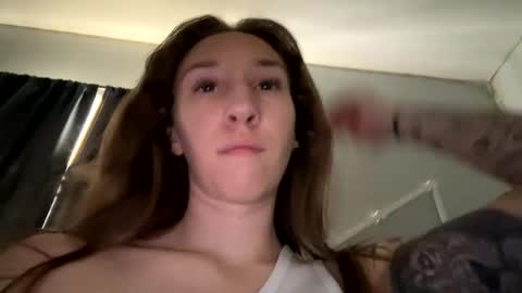 ash  online show from March 6, 6:37 pm