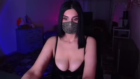 Snapshot of ashley__cooper__ chatting on December 9, 7:17 am   Yasmina   online show from December 9, 7:17 am