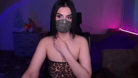 Snapshot of ashley__cooper__ chatting on January 19, 2:47 am   Yasmina   online show from January 19, 2:47 am