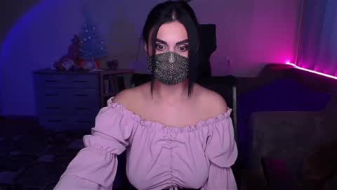 Snapshot of ashley__cooper__ chatting on January 24, 6:35 am   Yasmina   online show from January 24, 6:35 am