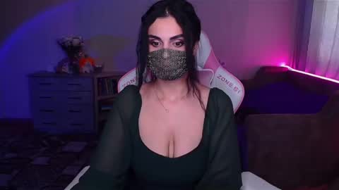 Snapshot of ashley__cooper__ chatting on February 18, 4:26 am   Yasmina   online show from February 18, 4:26 am