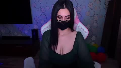   Yasmina   online show from April 6, 4:32 am