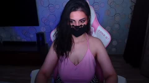 Snapshot of ashley__cooper__ chatting on June 23, 5:05 am Yasmina online show from June 23, 5:05 am