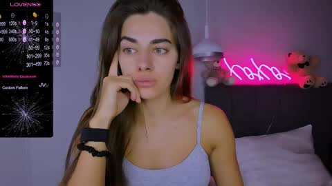 Ashley online show from November 12, 5:02 pm