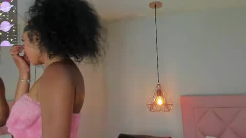 Snapshot of ashley__walker chatting on July 17, 3:46 am ashley online show from July 17, 3:46 am