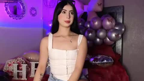 Snapshot of ashley__williamss chatting on July 11, 8:44 pm Ashley online show from July 11, 8:44 pm