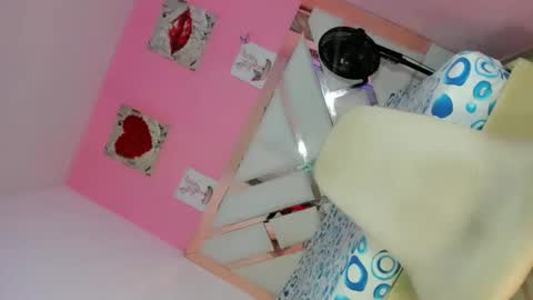 ashley_alexa online show from January 19, 12:03 am