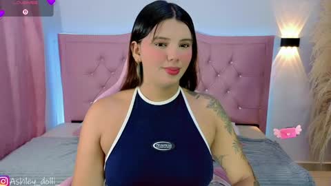 Snapshot of ashley_dolll chatting on May 28, 9:12 pm Ashley online show from May 28, 9:12 pm
