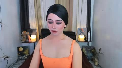 Snapshot of ashley_slutty chatting on May 21, 5:09 pm ashley online show from May 21, 5:09 pm