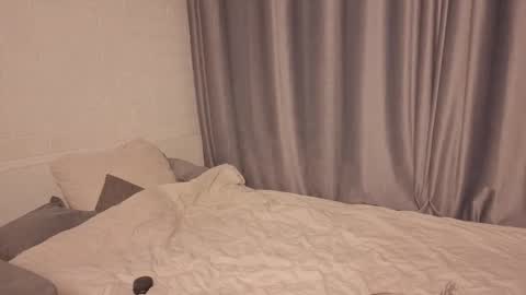 Ashley online show from March 1, 2:02 am