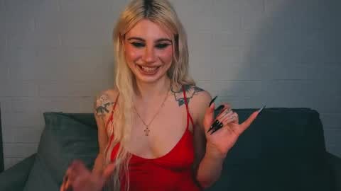 Ashley online show from May 31, 2:31 am