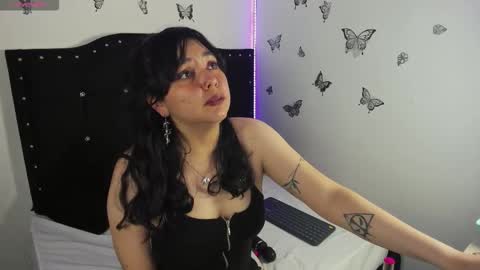 Ashley online show from November 25, 10:32 pm