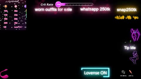 Snapshot of ashleyandtommy1 chatting on January 10, 11:53 pm ashleyandtommy online show from January 10, 11:53 pm