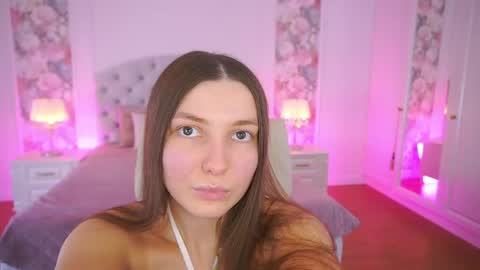 ashleybaee online show from April 17, 12:19 pm