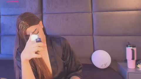 Snapshot of ashleymonroee__ chatting on June 13, 2:15 pm ASHLEY MONROE online show from June 13, 2:15 pm