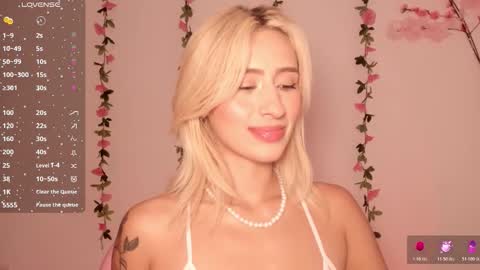 dahiana online show from February 17, 5:08 pm