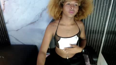 Snapshot of ashleysofiathenison chatting on July 15, 12:43 pm ashleysofiathenison online show from July 15, 12:43 pm
