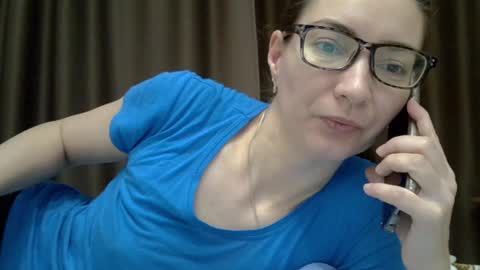 Ashley online show from December 9, 6:12 am