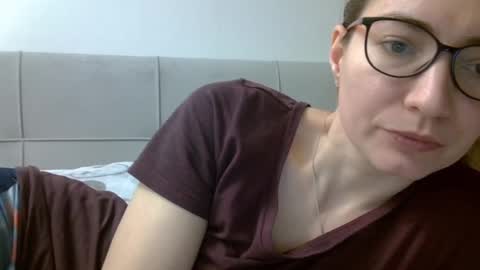 Ashley online show from February 17, 7:47 am