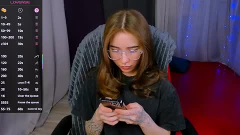 Ashley online show from April 22, 5:32 am