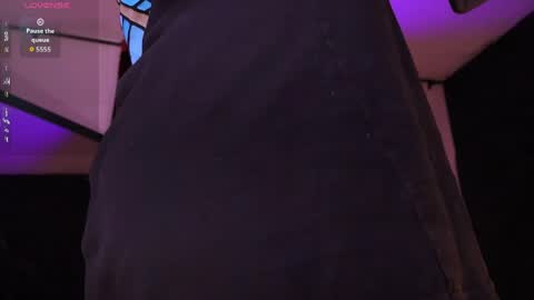 Ashley Lauren online show from April 17, 8:12 pm