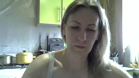 Snapshot of ashleyxhoney chatting on June 3, 7:55 am AshleyXHoney online show from June 3, 7:55 am