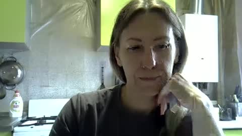 Snapshot of ashleyxhoney chatting on June 15, 8:27 am AshleyXHoney online show from June 15, 8:27 am