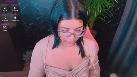 Ashleyy18   online show from February 14, 2:19 am