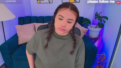 Snapshot of ashleyy18__ chatting on April 19, 3:44 pm Ashleyy18 online show from April 19, 3:44 pm