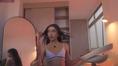 Ashley Fox online show from July 29, 10:19 pm