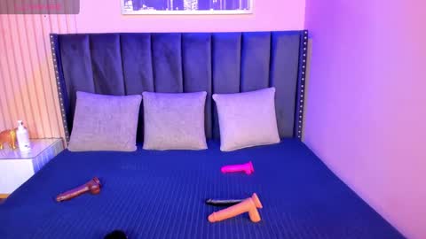 Snapshot of ashlye_miller_ chatting on January 21, 3:26 am ashlye_miller_ online show from January 21, 3:26 am
