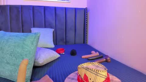 ashlye_miller_ online show from March 15, 4:29 am