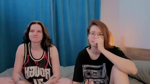 Kristine online show from April 20, 7:04 pm