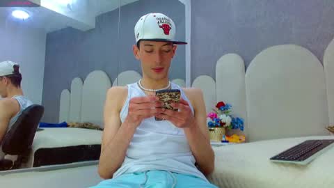 Snapshot of ashton_myers15 chatting on August 2, 2:54 am ashton_myers15 online show from August 2, 2:54 am