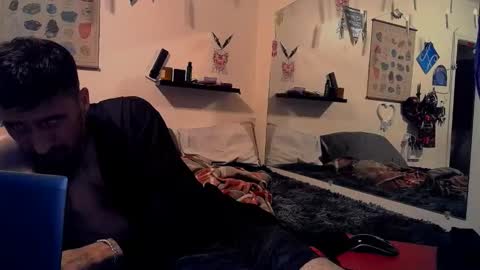Snapshot of ashuleigh5985 chatting on May 25, 3:45 am Lust4Pharoh online show from May 25, 3:45 am