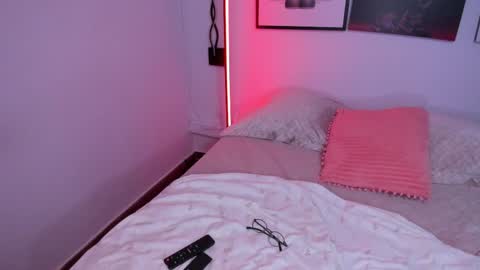 MyaFontaine online show from April 15, 3:35 am