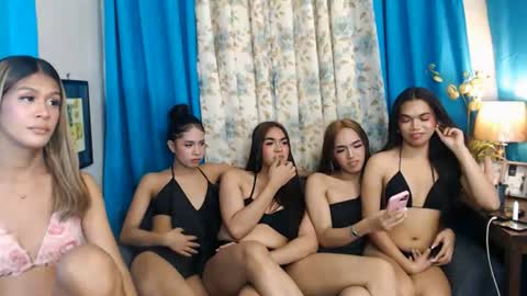 Snapshot of asian2cum4uxxx_sam chatting on July 7, 8:29 am asian2cum4uxxx_sam online show from July 7, 8:29 am