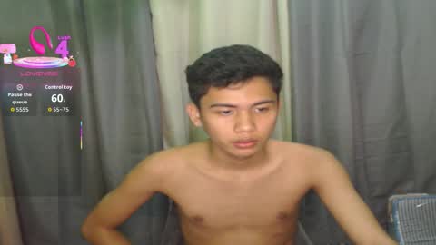 asian_ainsley69 online show from December 15, 12:31 pm