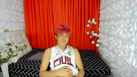 asian_blakefoster online show from May 2, 9:09 pm