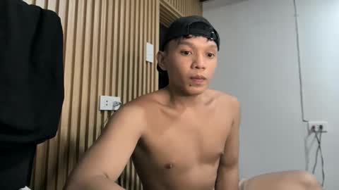 Snapshot of asian_calid22xx chatting on June 7, 8:23 pm asian_calid22xx online show from June 7, 8:23 pm