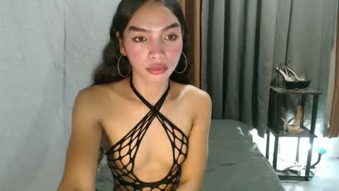 Snapshot of asian_cassy chatting on May 15, 8:43 am asian_cassy online show from May 15, 8:43 am