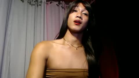Snapshot of asian_dakz chatting on May 24, 5:45 am Jam online show from May 24, 5:45 am