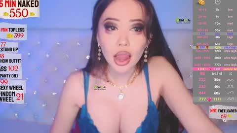 Snapshot of asian_gf chatting on May 7, 8:20 am usually start stream about 10 pm PST 1 am EST online show from May 7, 8:20 am