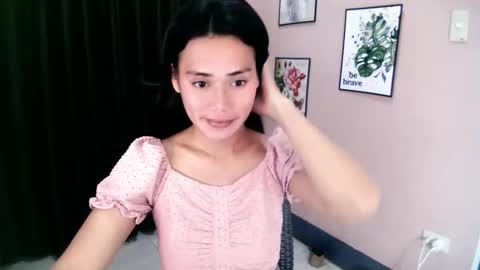 KRISTELLE online show from October 14, 10:38 am