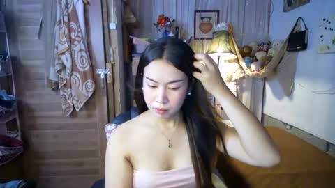 asian_llory online show from July 21, 1:30 am
