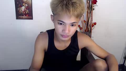 asian_lover05 online show from September 23, 11:02 am