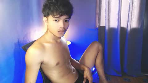 Snapshot of asian_mjxx chatting on May 7, 7:25 am cCALL ME MJ online show from May 7, 7:25 am